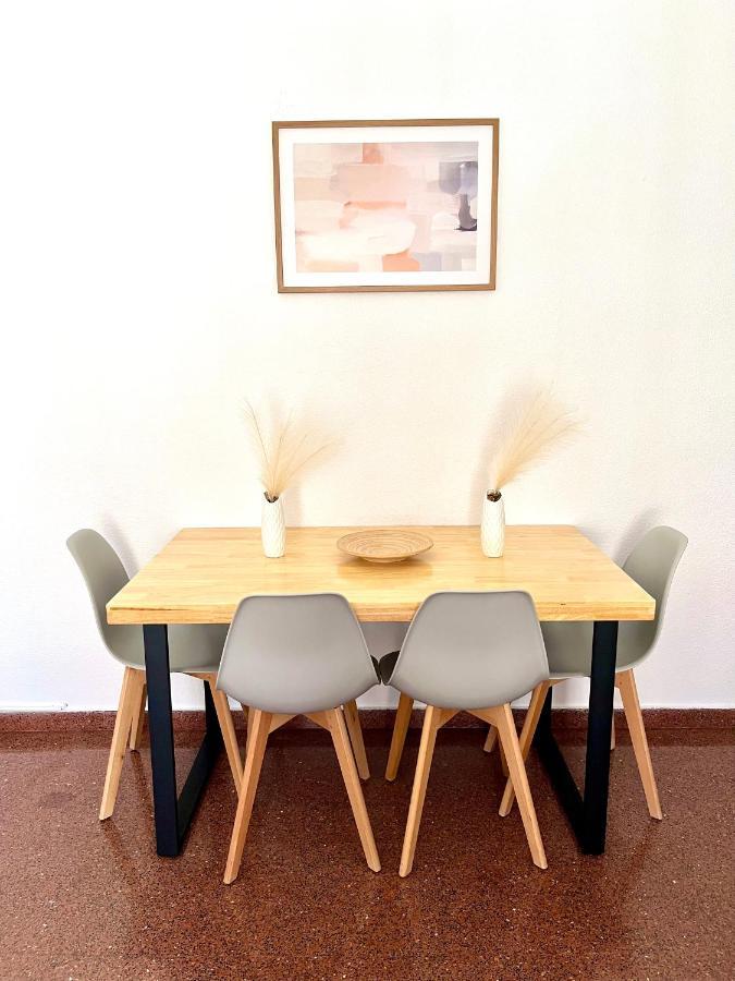Vera Apartment, Acogedor Y Tranquilo En El Corazon De La Ciudad Antequera Exteriör bild