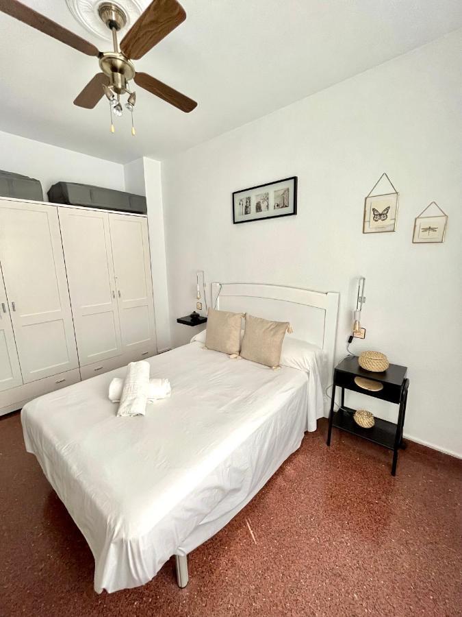 Vera Apartment, Acogedor Y Tranquilo En El Corazon De La Ciudad Antequera Exteriör bild